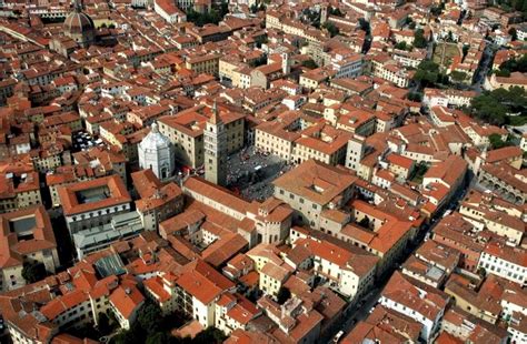 pistoia trans|Pistoia Italy: Small City in Tuscany